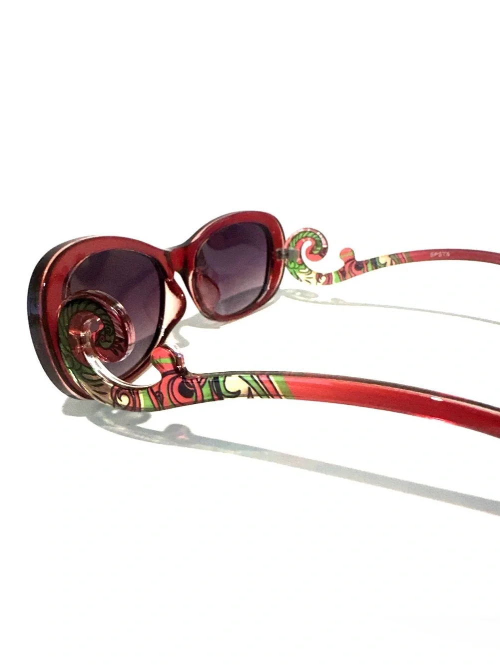 Women fashion Baroque sunglasses red